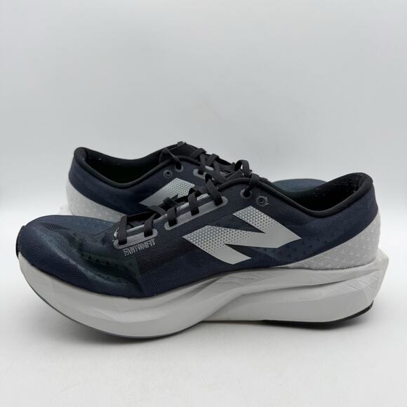 New Balance Mens FuelCell Rebel v4 Athletic Sneaker US 12 Wide EU 46.5 Black GUC main image 12
